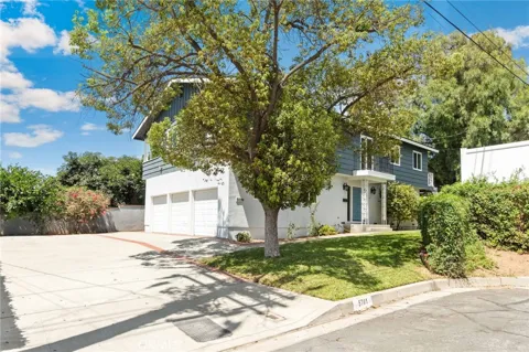 5701 Milton