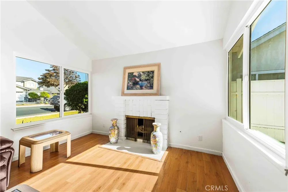 11591 Luzon St. Cypress, CA 90630