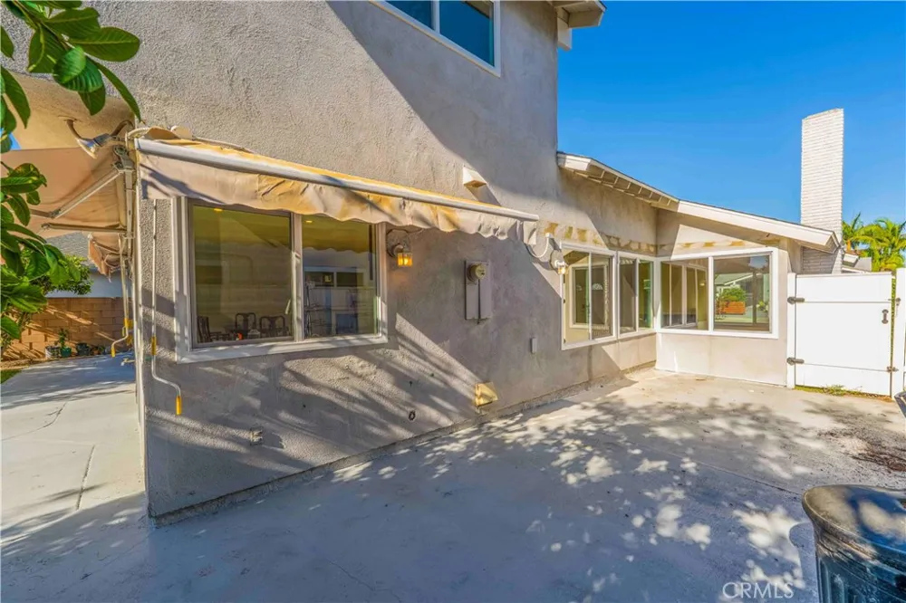 11591 Luzon St. Cypress, CA 90630