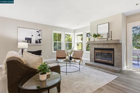 3279 Mt Diablo Ct