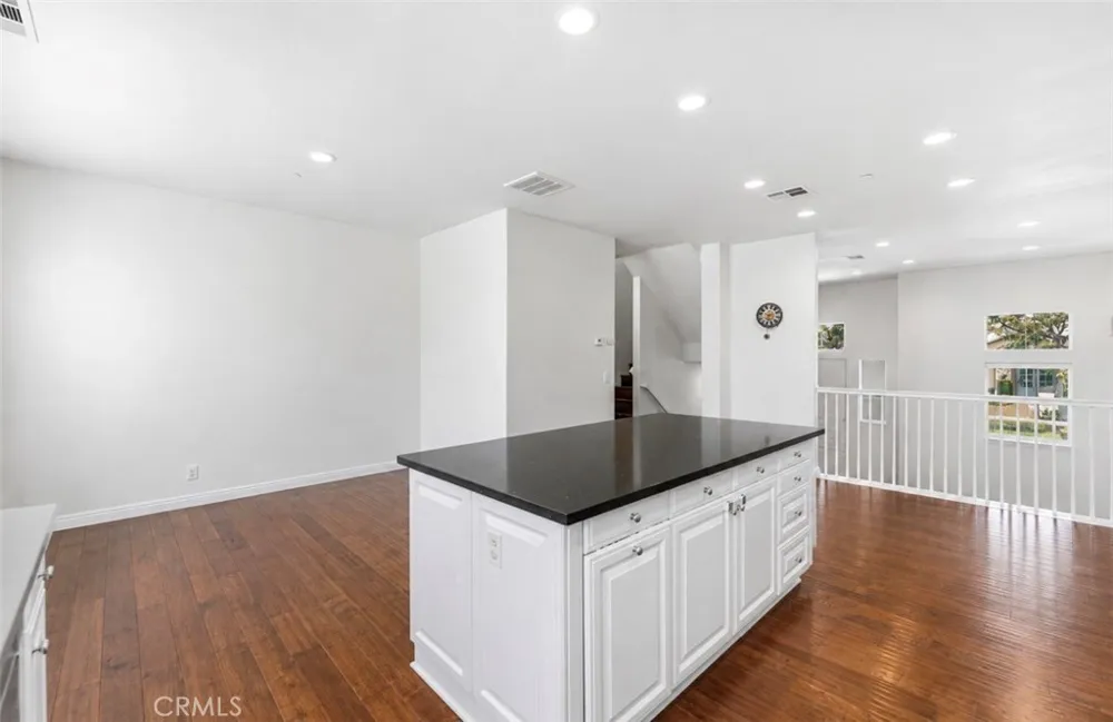 2043 Owens Drive Fullerton, CA 92833
