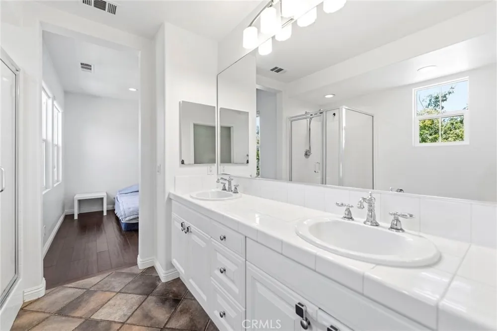 2043 Owens Drive Fullerton, CA 92833