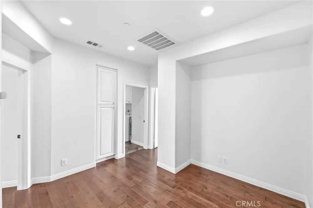2043 Owens Drive Fullerton, CA 92833