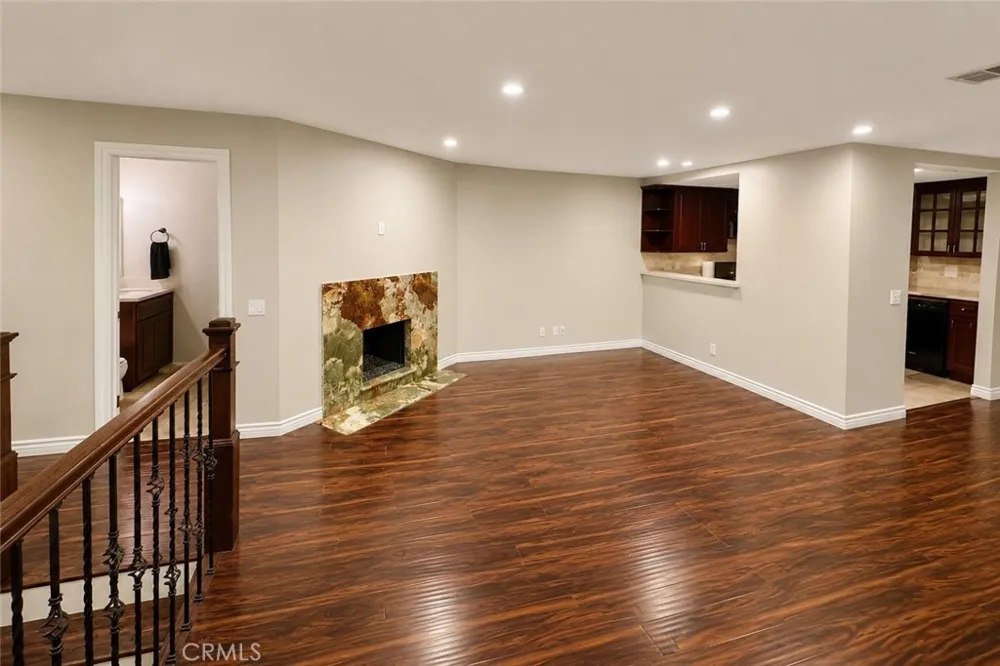 1910 Grismer #H Burbank, CA 91504