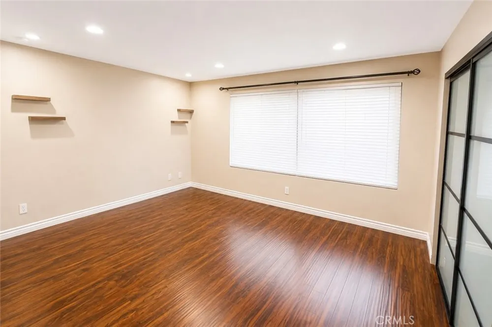 1910 Grismer #H Burbank, CA 91504