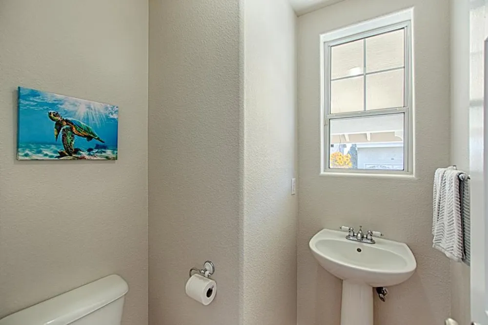 73 Firethorne Way Watsonville, CA 95076