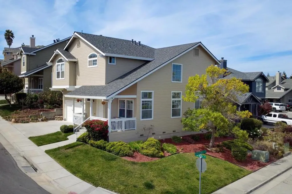 73 Firethorne Way Watsonville, CA 95076