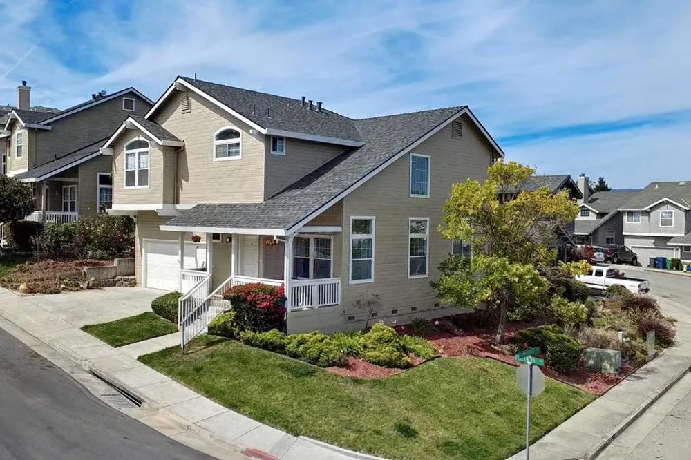 73 Firethorne Way Watsonville, CA 95076