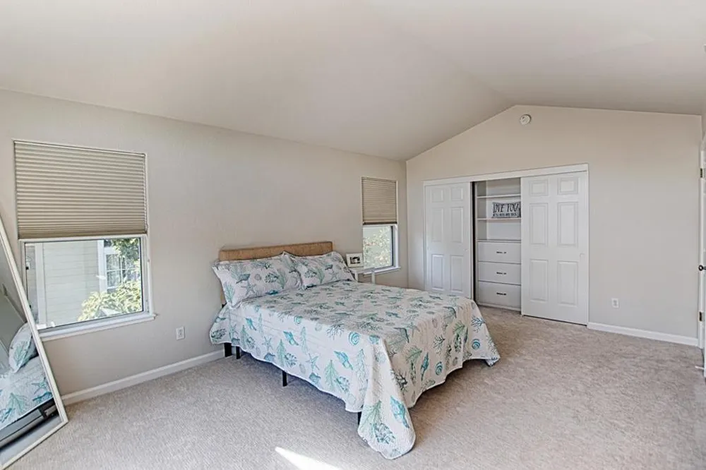 73 Firethorne Way Watsonville, CA 95076