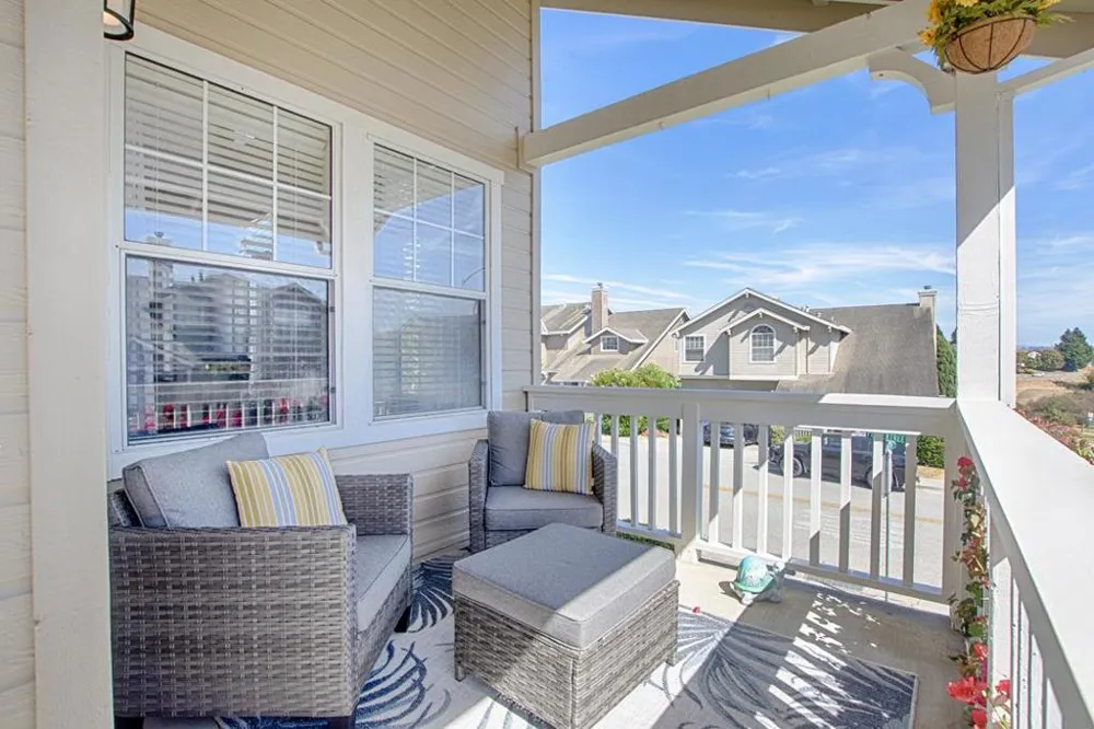 73 Firethorne Way Watsonville, CA 95076