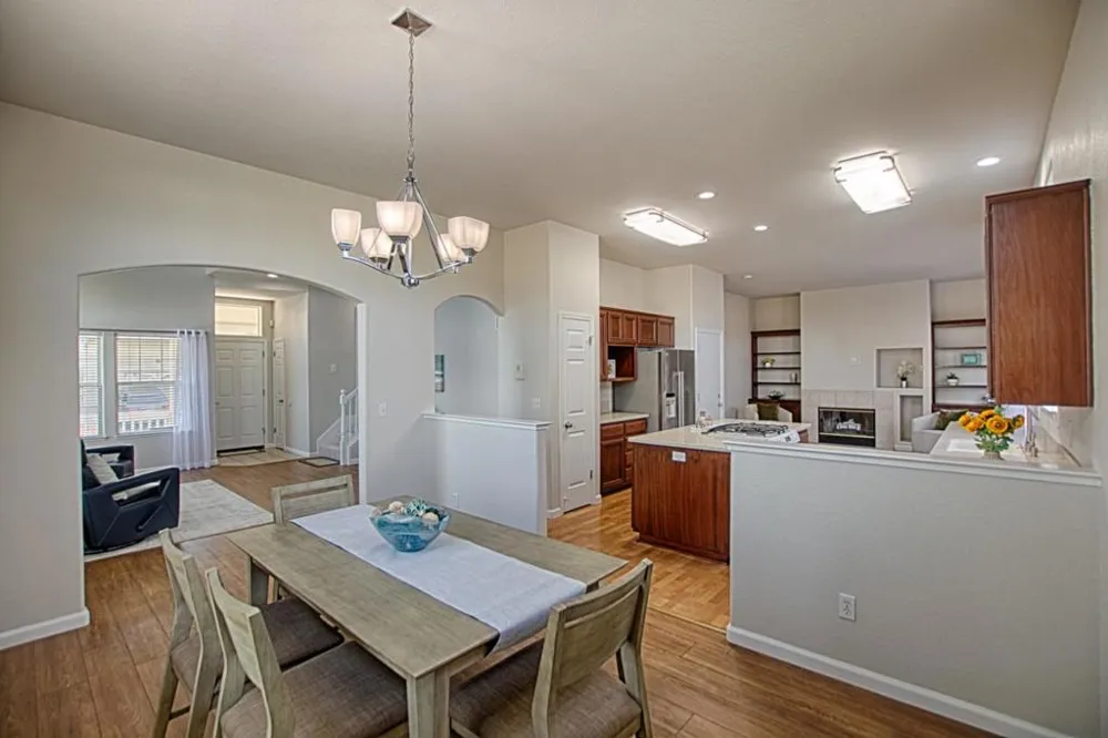 73 Firethorne Way Watsonville, CA 95076