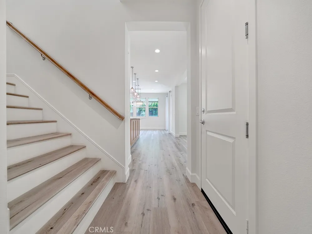 10382 Elizabeth Lane Buena Park, CA 90620