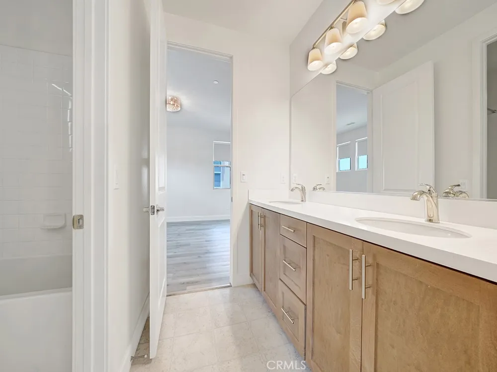 10382 Elizabeth Lane Buena Park, CA 90620
