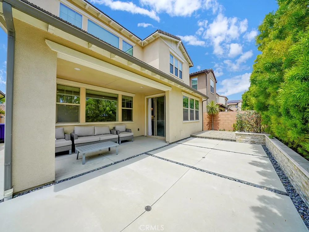 10382 Elizabeth Lane Buena Park, CA 90620