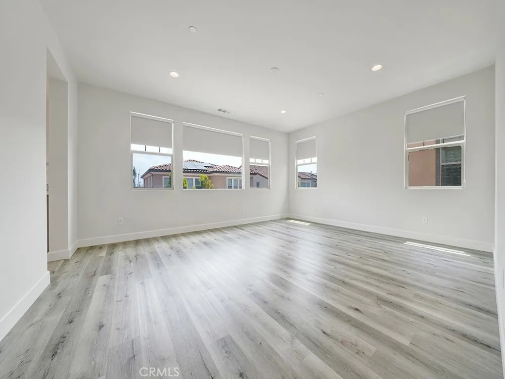 10382 Elizabeth Lane Buena Park, CA 90620