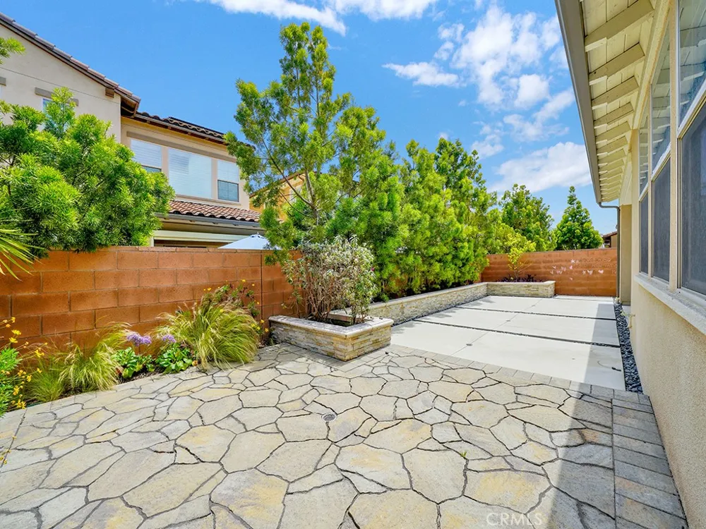 10382 Elizabeth Lane Buena Park, CA 90620