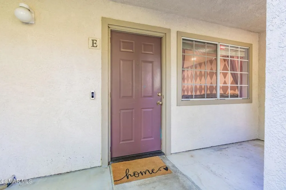 1043 Waltham Road #E Simi Valley, CA 93065