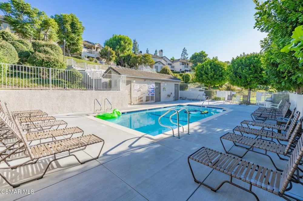 1043 Waltham Road #E Simi Valley, CA 93065