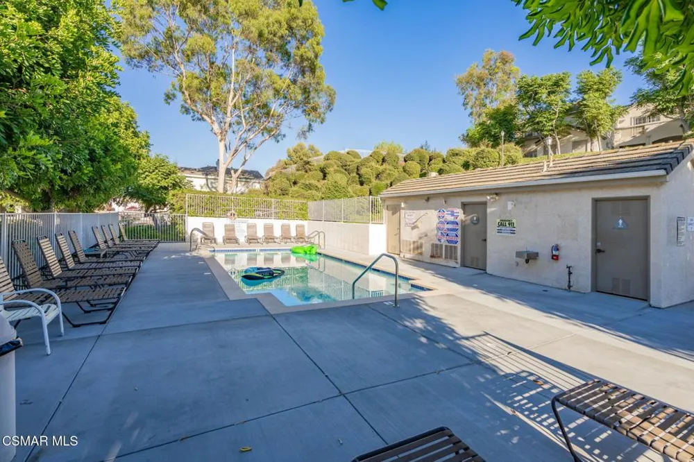 1043 Waltham Road #E Simi Valley, CA 93065