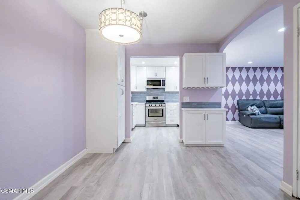 1043 Waltham Road #E Simi Valley, CA 93065
