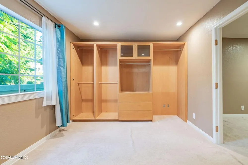 1043 Waltham Road #E Simi Valley, CA 93065