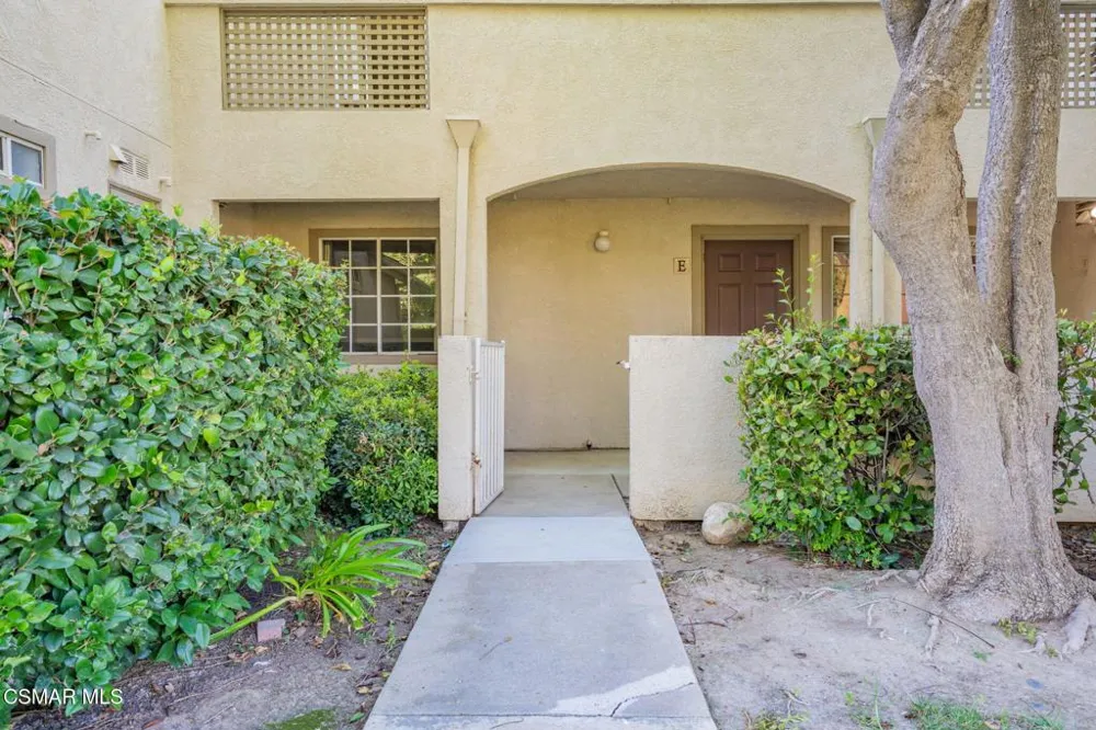 1043 Waltham Road #E Simi Valley, CA 93065
