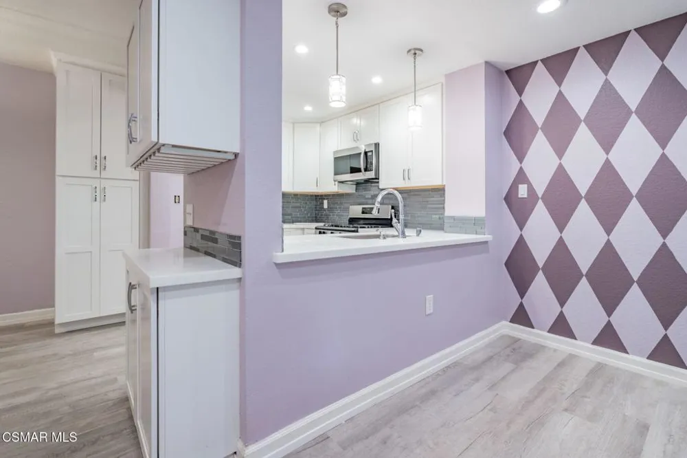 1043 Waltham Road #E Simi Valley, CA 93065
