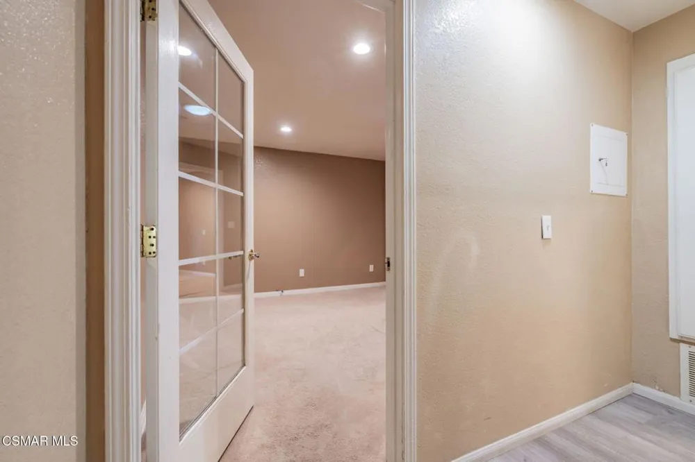 1043 Waltham Road #E Simi Valley, CA 93065