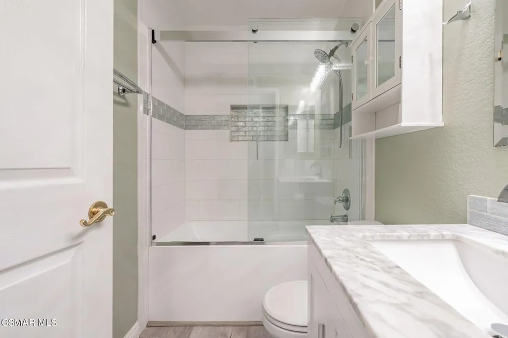 1043 Waltham Road #E Simi Valley, CA 93065