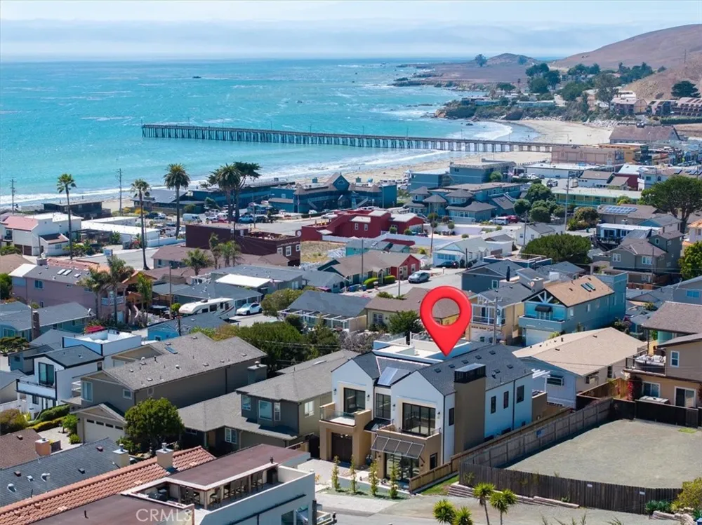 183 H Street Cayucos, CA 93430