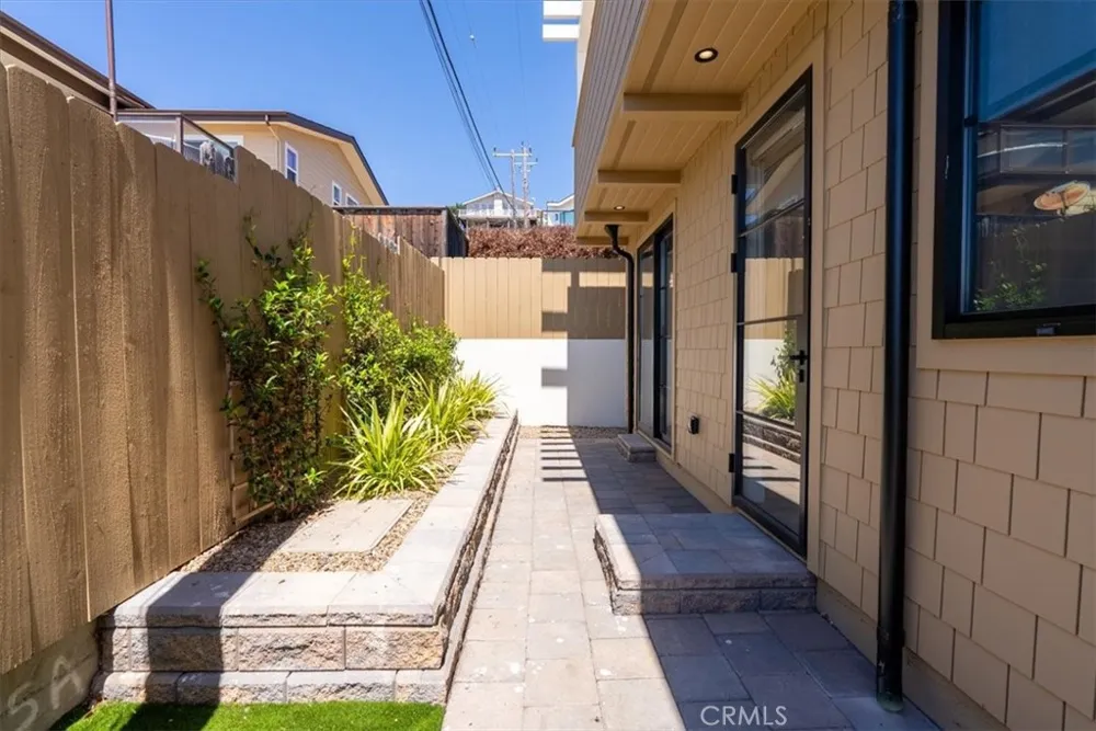 183 H Street Cayucos, CA 93430