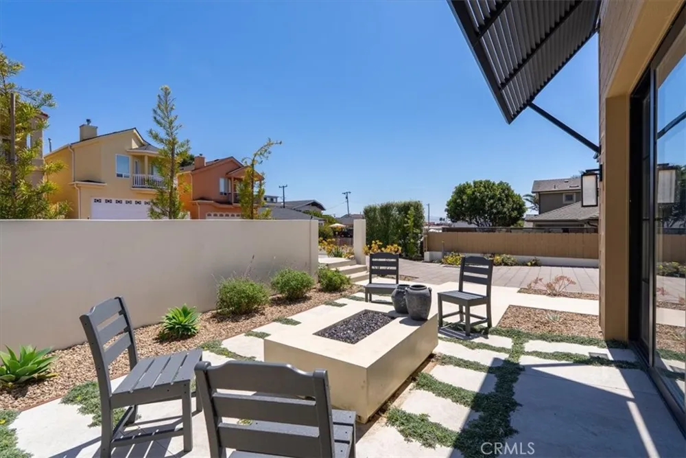 183 H Street Cayucos, CA 93430