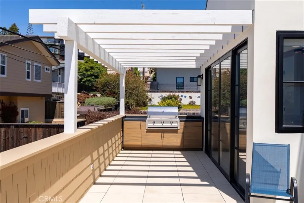 183 H Street Cayucos, CA 93430