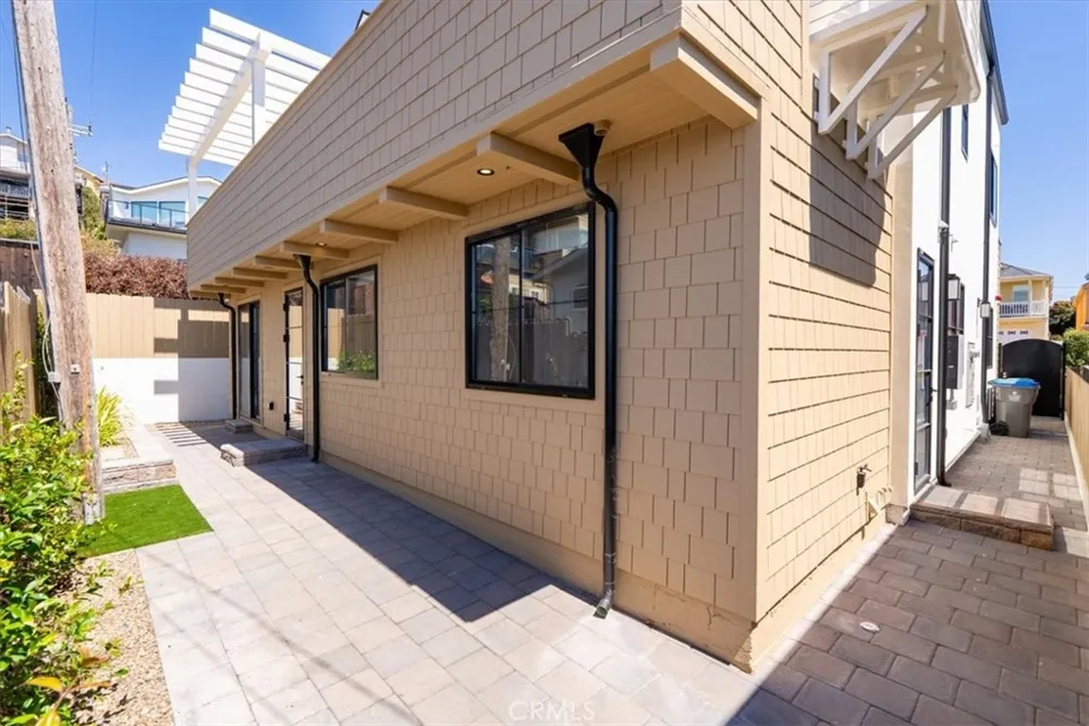 183 H Street Cayucos, CA 93430