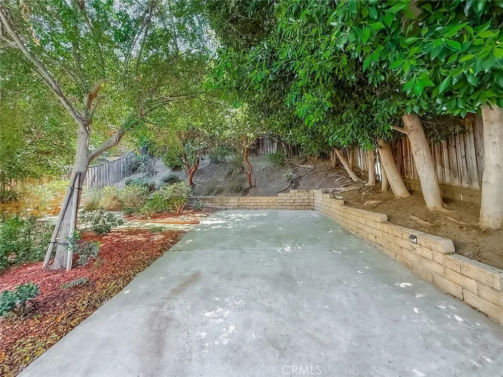 1496 Kathleen Drive Newbury Park, CA 91320
