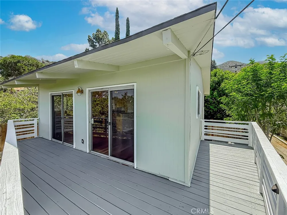1496 Kathleen Drive Newbury Park, CA 91320