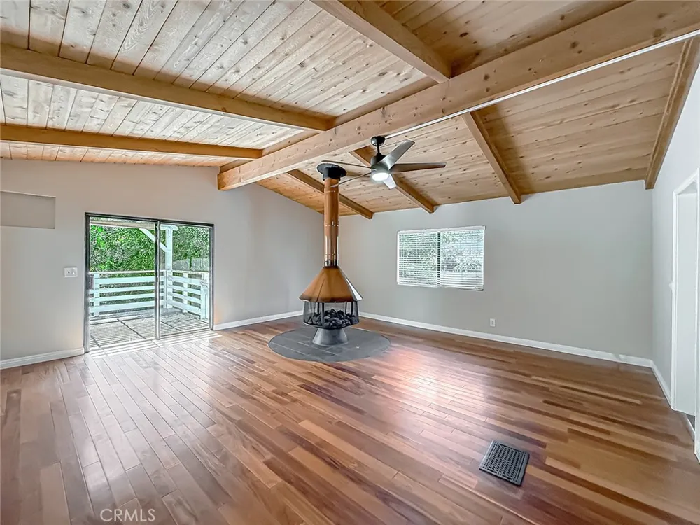 1496 Kathleen Drive Newbury Park, CA 91320
