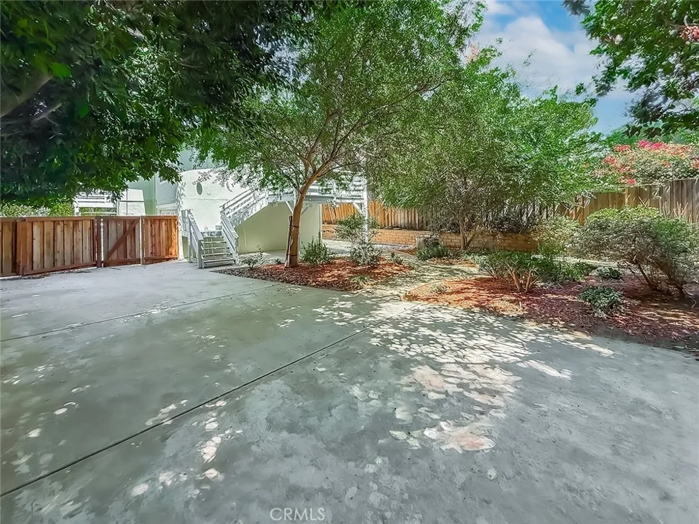 1496 Kathleen Drive Newbury Park, CA 91320