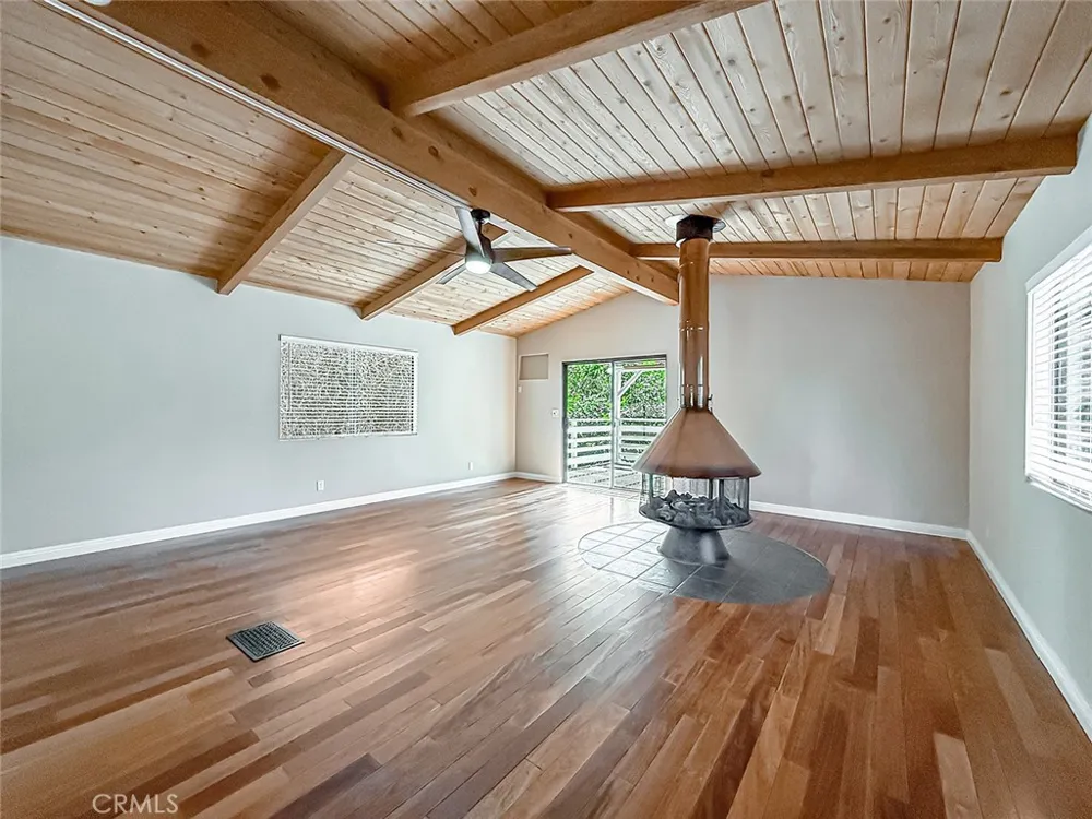 1496 Kathleen Drive Newbury Park, CA 91320