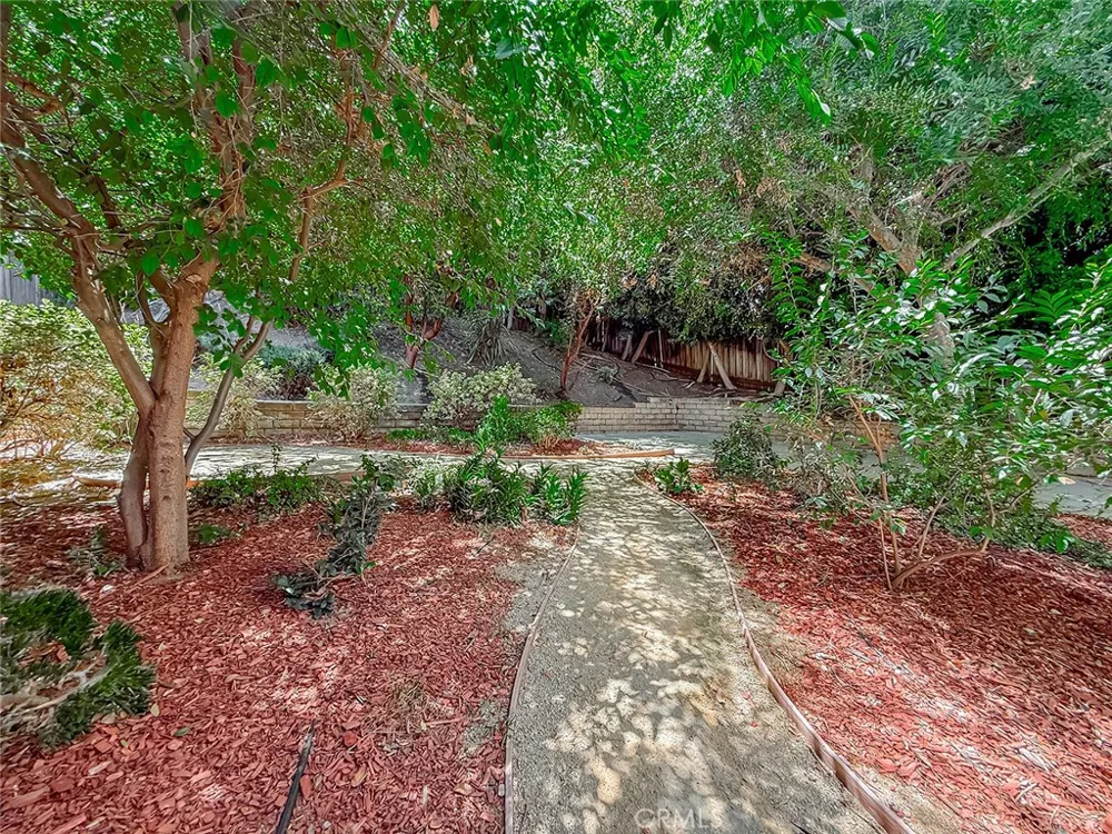 1496 Kathleen Drive Newbury Park, CA 91320
