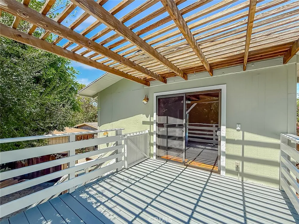 1496 Kathleen Drive Newbury Park, CA 91320