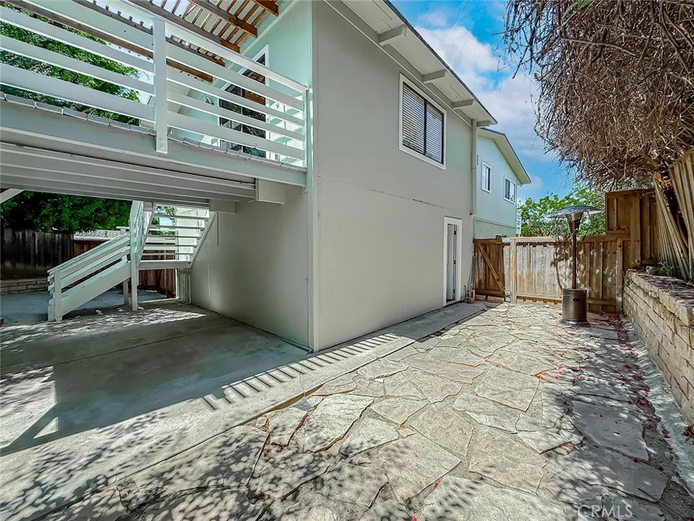 1496 Kathleen Drive Newbury Park, CA 91320
