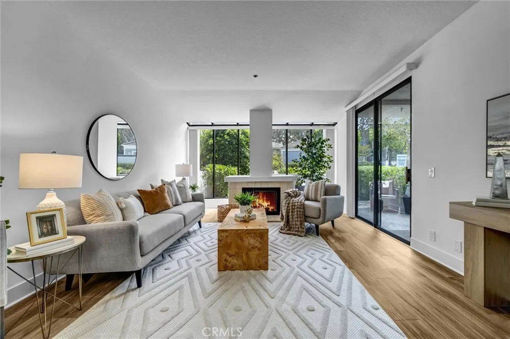 230 Lille #102 Newport Beach, CA 92663