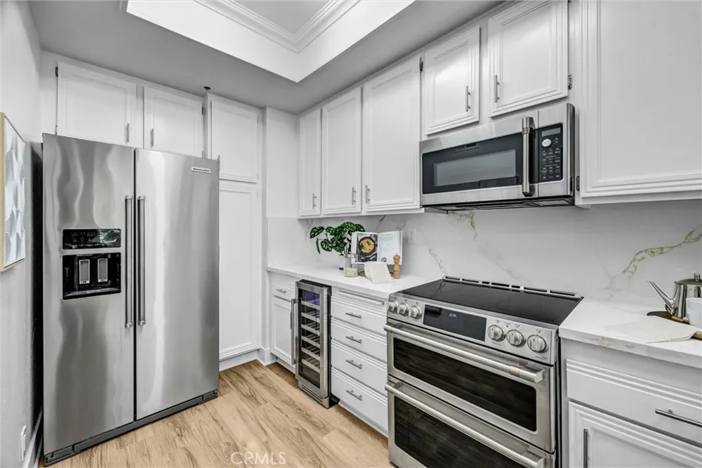 230 Lille #102 Newport Beach, CA 92663