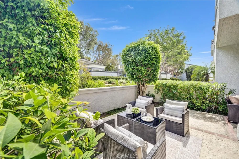 230 Lille #102 Newport Beach, CA 92663