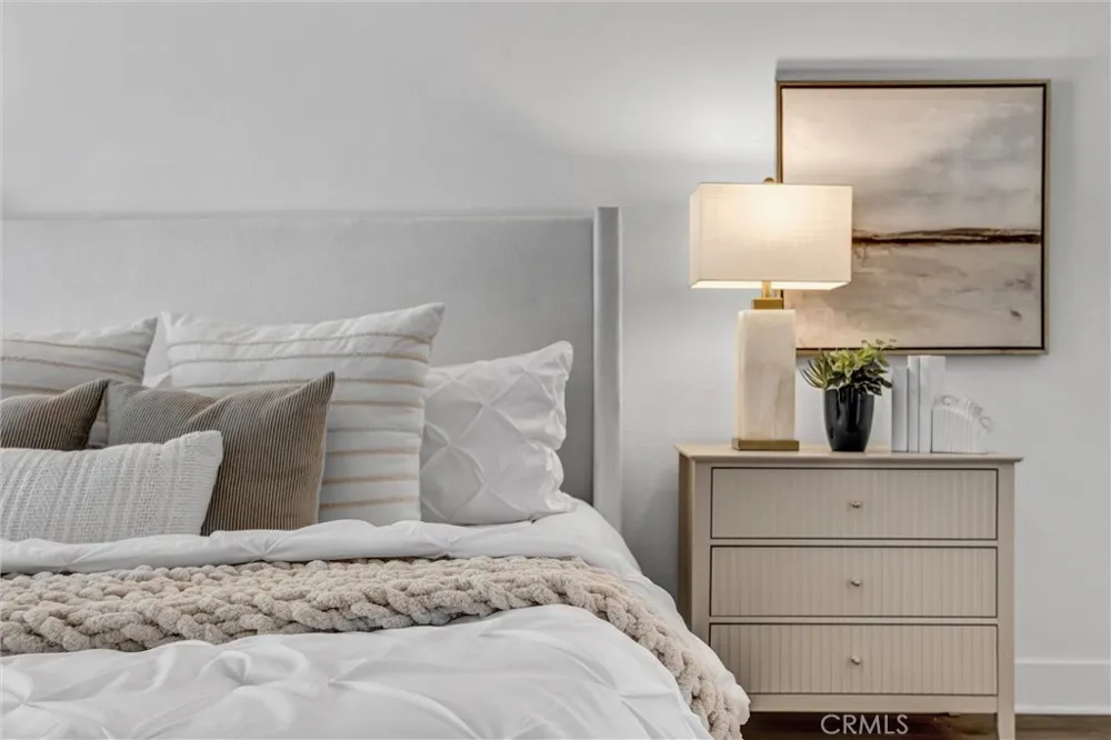 230 Lille #102 Newport Beach, CA 92663