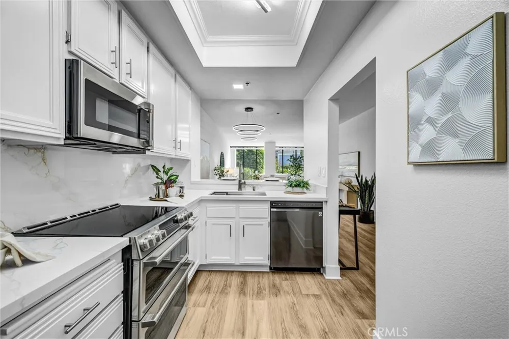 230 Lille #102 Newport Beach, CA 92663