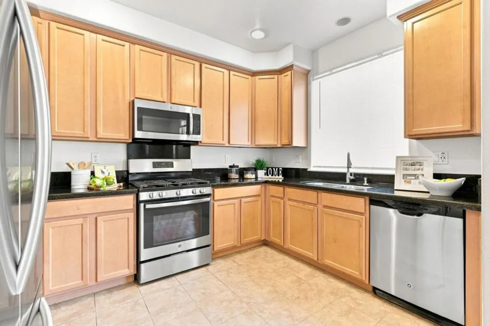 143 Sapphire Lane Morgan Hill, CA 95037