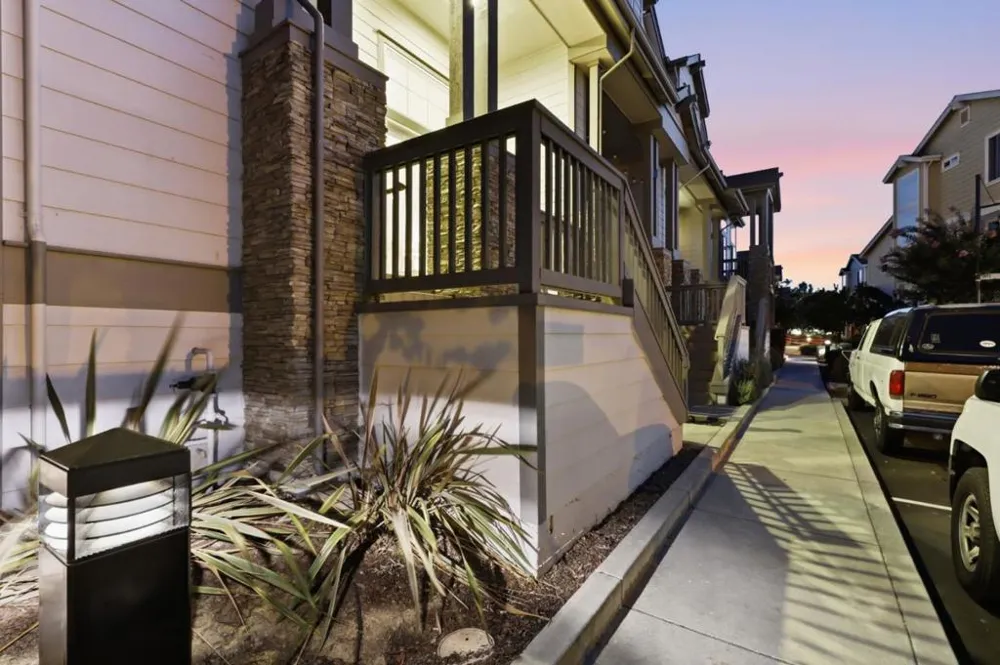 143 Sapphire Lane Morgan Hill, CA 95037