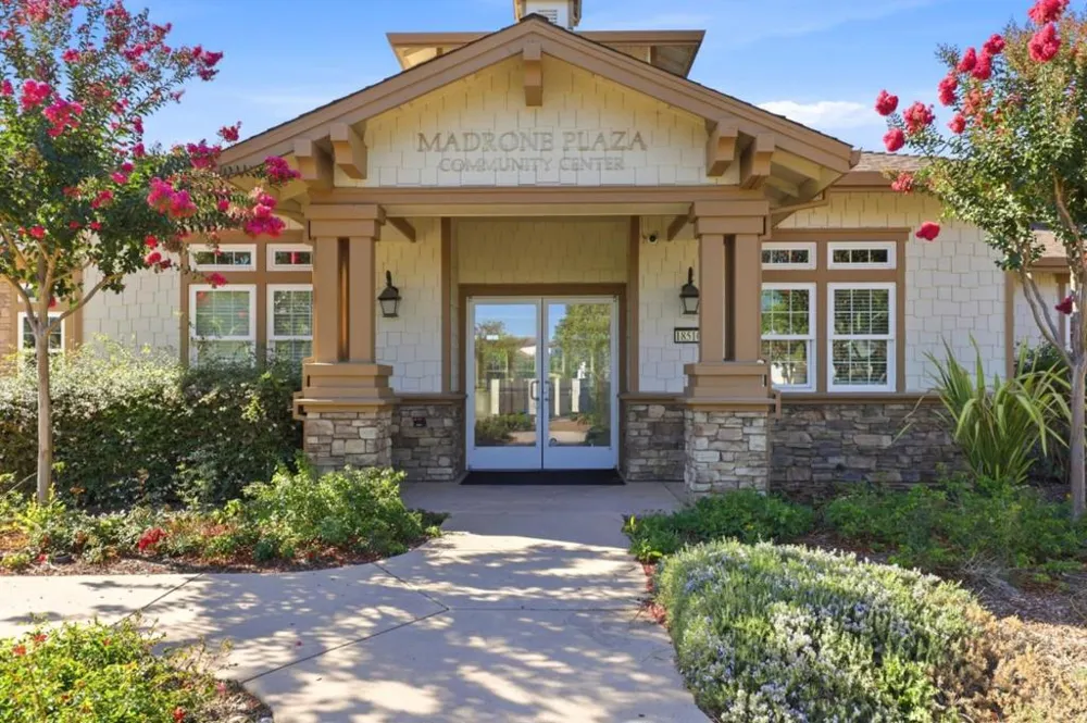 143 Sapphire Lane Morgan Hill, CA 95037